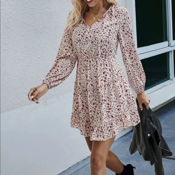 Boho apricot floral print tie neck mini dress - Picture 6 of 12